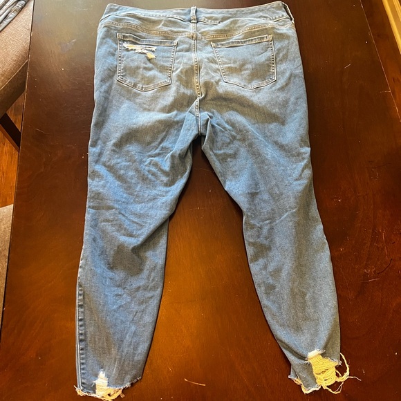 Torrid Jeans Fishnet Deconstructed Legging Jeans Skinny Super Soft Size 20 Short - Picture 7 of 8